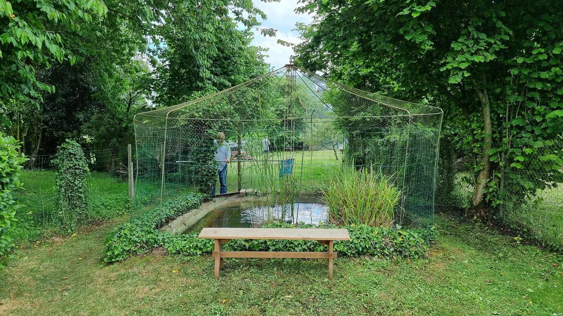 Villa Spacieuse Maison De Village Avec Jardin Dingé